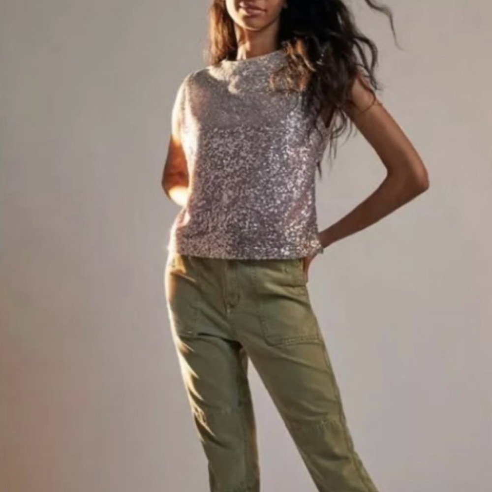 NWOT ANTHROPOLOGIE Silver and Pink Fatima Ombre Sequined Top